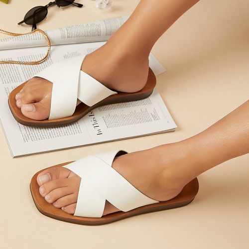 Sandales plates rétro double bande glissant à coupe large - SHEIN - Modalova