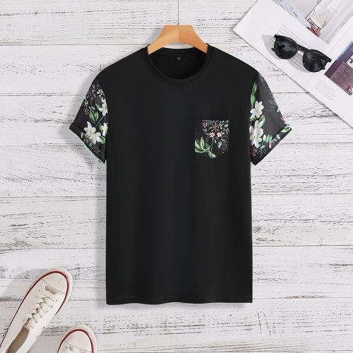 T-shirt à imprimé floral à poche - SHEIN - Modalova