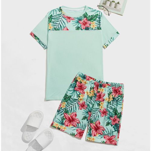 Ensemble pyjama short & t-shirt à blocs de couleurs à imprimé tropical - SHEIN - Modalova