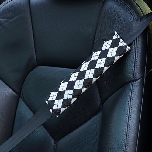 Pièce Coussin de ceinture de siège de voiture à imprimé géométrique - SHEIN - Modalova