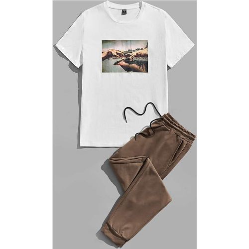 Photo à imprimé T-shirt et Pantalon de survêtement Ensemble - SHEIN - Modalova