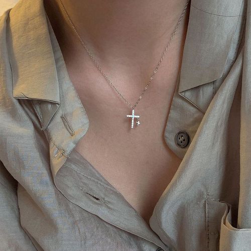 Collier zircone cubique à pendentif croix - SHEIN - Modalova