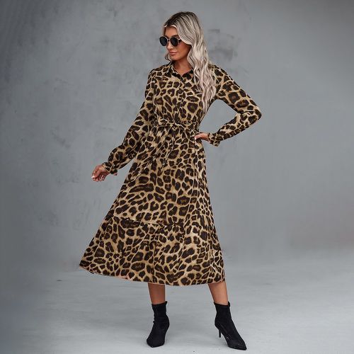 Robe chemise léopard manches évasées - SHEIN - Modalova