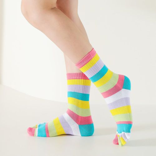Chaussettes à blocs de couleurs à rayures - SHEIN - Modalova