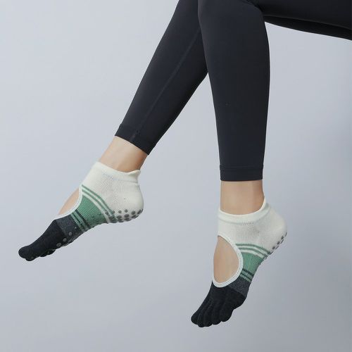 Paire Chaussettes de yoga - SHEIN - Modalova