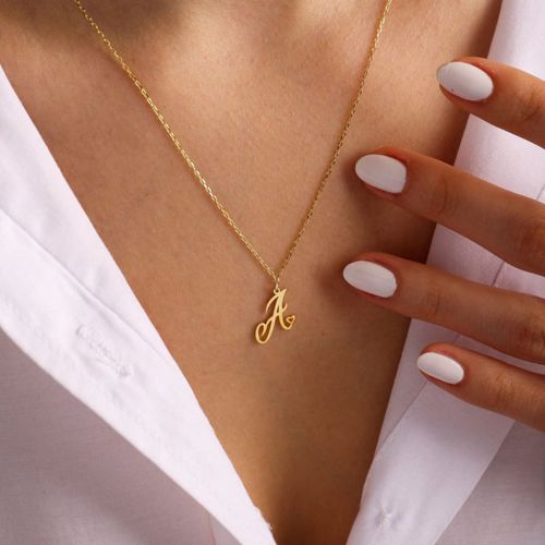 Pièce Pendentif En Forme De Cœur En Acier Inoxydable Avec Un Design De 26 Lettres Anglaises, Collier De Nom Personnalisé Pour Couple Lors De L'anni - SHEIN - Modalova