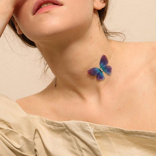 Ras-du-cou avec détail de papillon 1 pièce - SHEIN - Modalova