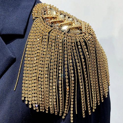 Pièce de bijoux à la mode, polyvalents, exquis et élégants, à pompon,, adaptés au travail et au quotidien - SHEIN - Modalova