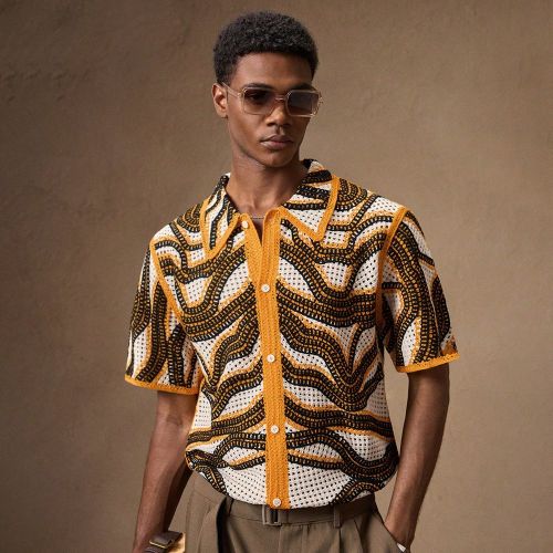 Polo tricot à manches courtes décontracté, coupe slim et élastique, col polo, motif camouflage. Convient pour l'été, les vacances, le port quoti - SHEIN - Modalova
