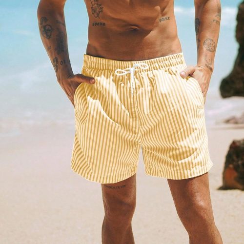 Short bermuda rayé en tissu respirant, maillots de bain jauness, maillots de bain rayéss, shorts de bain rayés jauness, shorts de plages - SHEIN - Modalova