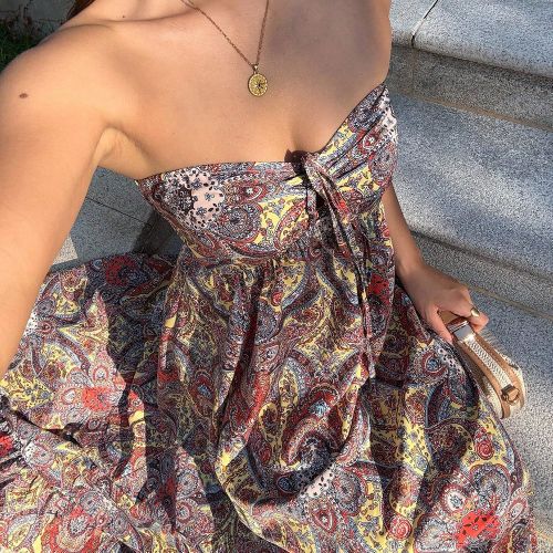 Robe élégante à col ras-du-cou avec imprimé noix de cajou, style vacancess - SHEIN - Modalova