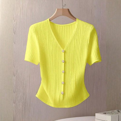 T-shirt décontracté à manches courtes, col en V, boutonnage simple, couleur unies - SHEIN - Modalova