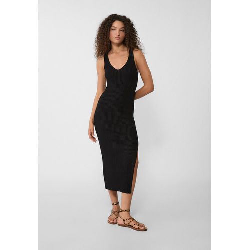 Robe longue en maille à décolleté en V XS - Stradivarius - Modalova