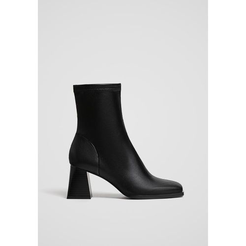 Bottines à talon midi élastiquées 35 - Stradivarius - Modalova