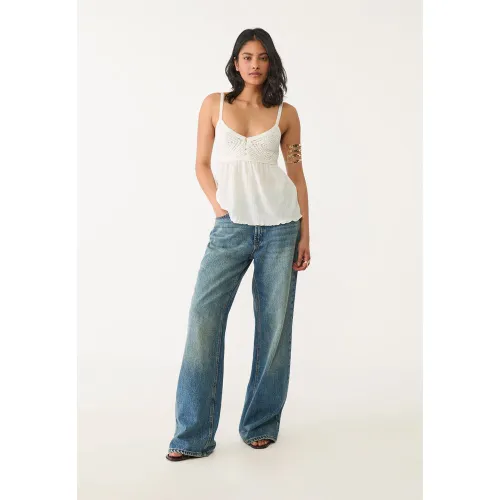 Top crochet avec volants XS - Stradivarius - Modalova