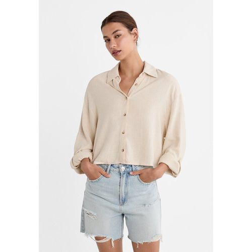 Chemise courte avec lin XS - Stradivarius - Modalova