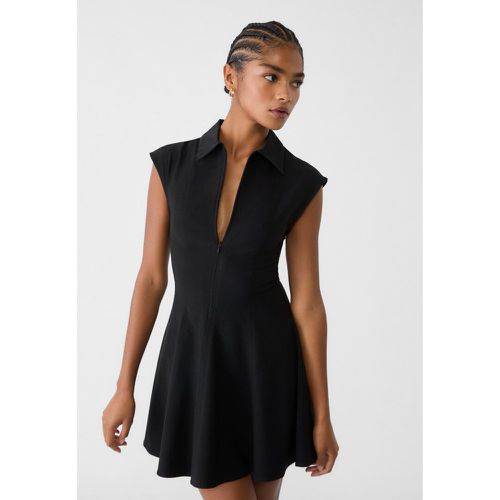 Robe courte avec fermeture Éclair XS - Stradivarius - Modalova