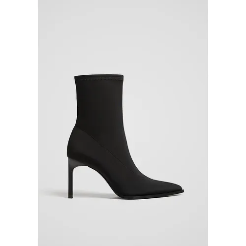 Bottines à talon aiguille en tissu 35 - Stradivarius - Modalova