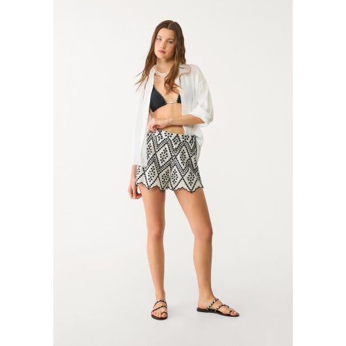 Short brodé contrasté XS - Stradivarius - Modalova