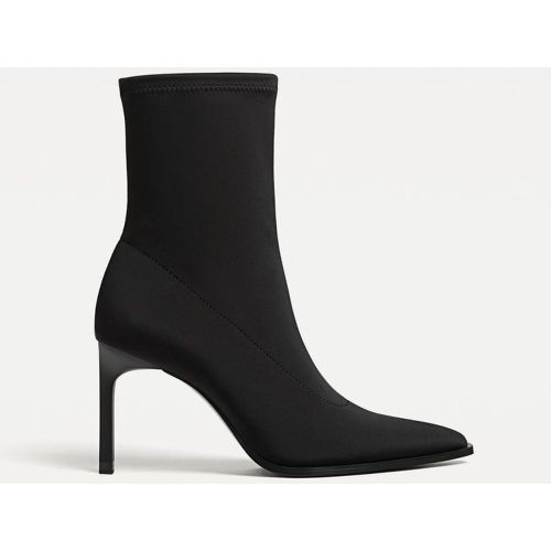 Bottines à talon aiguille en tissu 35 - Stradivarius - Modalova