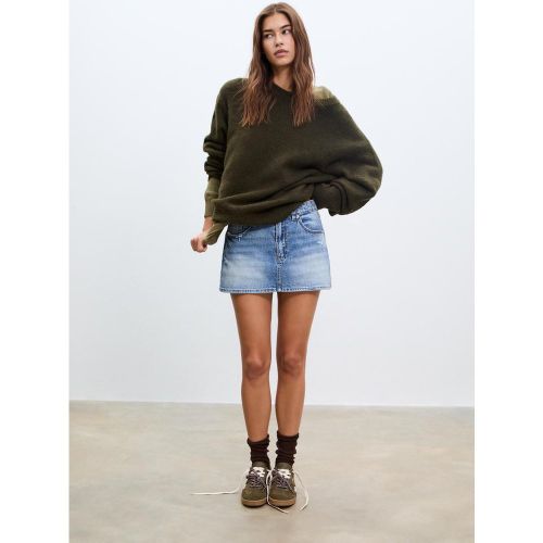 D62 Jupe-short en denim DENIM BLEU MOYEN DÉLAVÉ 32 - Stradivarius - Modalova