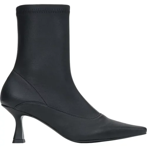 Shoes > Boots > Heeled Boots - - Estro - Modalova