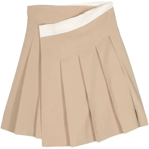 Skirts > Short Skirts - - LOW Classic - Modalova