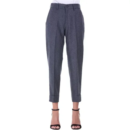 Trousers > Tapered Trousers - - Berwich - Modalova