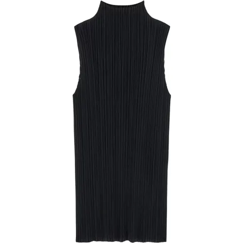 Tops > Sleeveless Tops - - Issey Miyake - Modalova