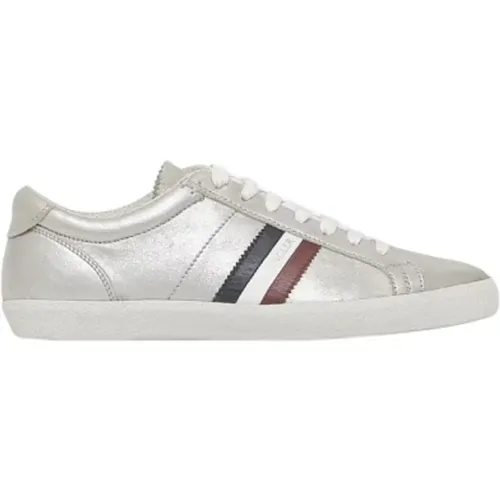 Moncler - Shoes > Sneakers - Gray - Moncler - Modalova