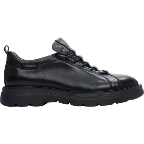 Estro - Shoes > Sneakers - Black - Estro - Modalova