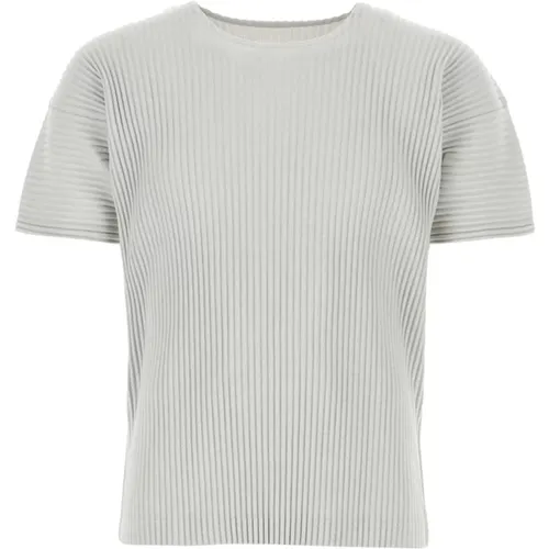 Tops > T-Shirts - - Issey Miyake - Modalova