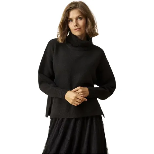 Knitwear > Turtlenecks - - IN Front - Modalova