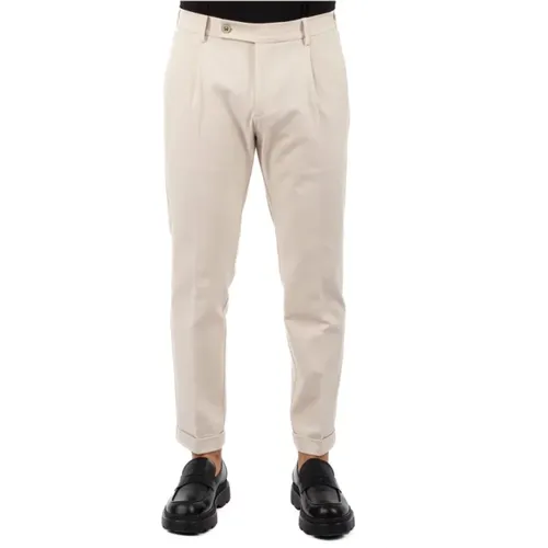 Trousers > Slim-fit Trousers - - Berwich - Modalova