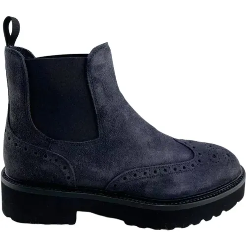Shoes > Boots > Chelsea Boots - - Doucal's - Modalova