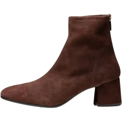 Shoes > Boots > Heeled Boots - - Poche Paris - Modalova