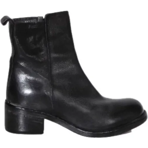 Shoes > Boots > Heeled Boots - - Moma - Modalova