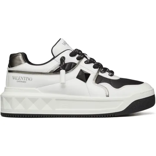 Shoes > Sneakers - - Valentino Garavani - Modalova