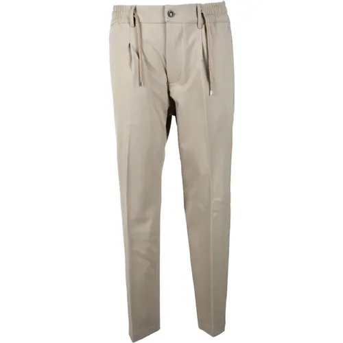 Trousers > Slim-fit Trousers - - Cruna - Modalova