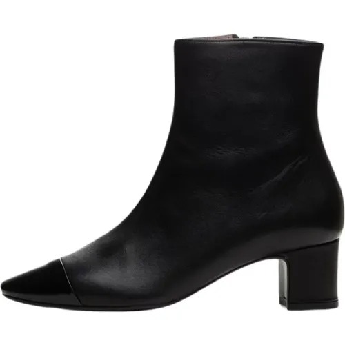 Shoes > Boots > Heeled Boots - - Poche Paris - Modalova