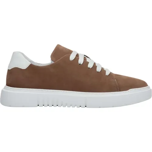 Estro - Shoes > Sneakers - Brown - Estro - Modalova
