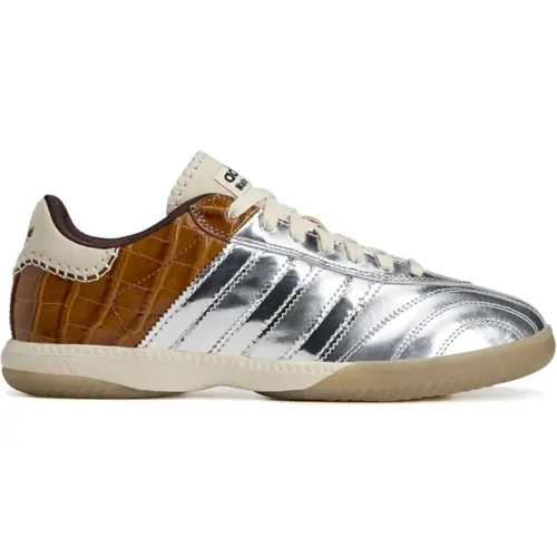 Adidas - Shoes > Sneakers - Brown - Adidas - Modalova