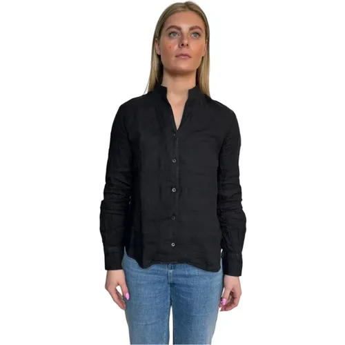 Blouses & Shirts > Shirts - - Bagutta - Modalova