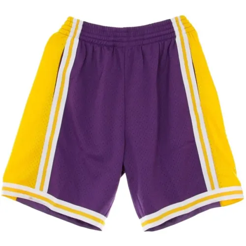 Sport > Fitness > Training Bottoms > Training Shorts - - Mitchell & Ness - Modalova