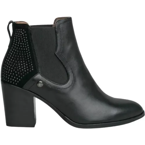 Shoes > Boots > Heeled Boots - - Nerogiardini - Modalova