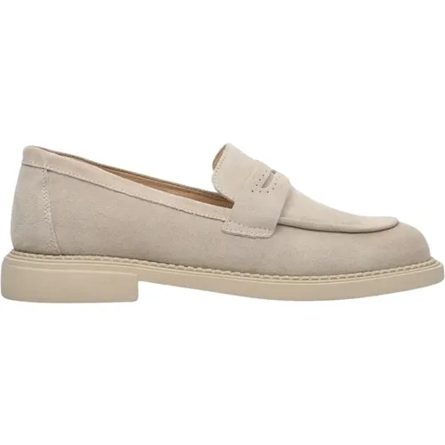 Shoes > Flats > Loafers - - Estro - Modalova