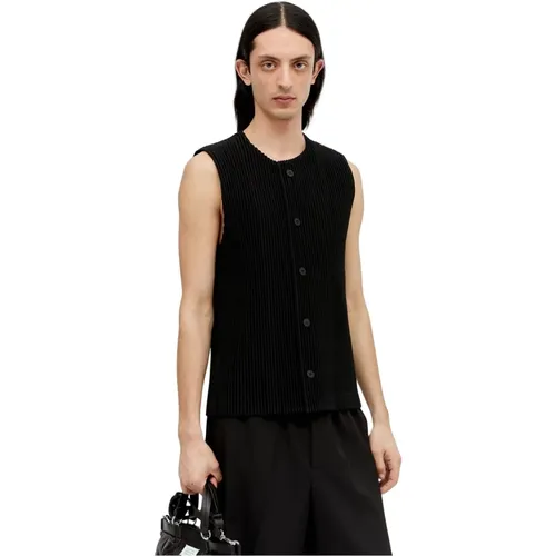 Tops > Sleeveless Tops - - Issey Miyake - Modalova