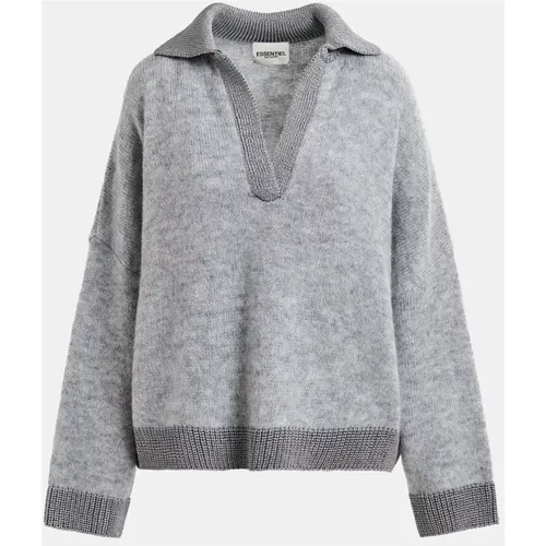 Knitwear > V-neck Knitwear - - Essentiel Antwerp - Modalova