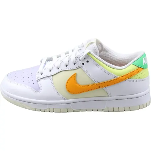 Shoes > Sneakers - - Nike - Modalova