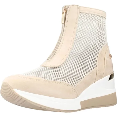 Xti - Shoes > Sneakers - Beige - XTI - Modalova